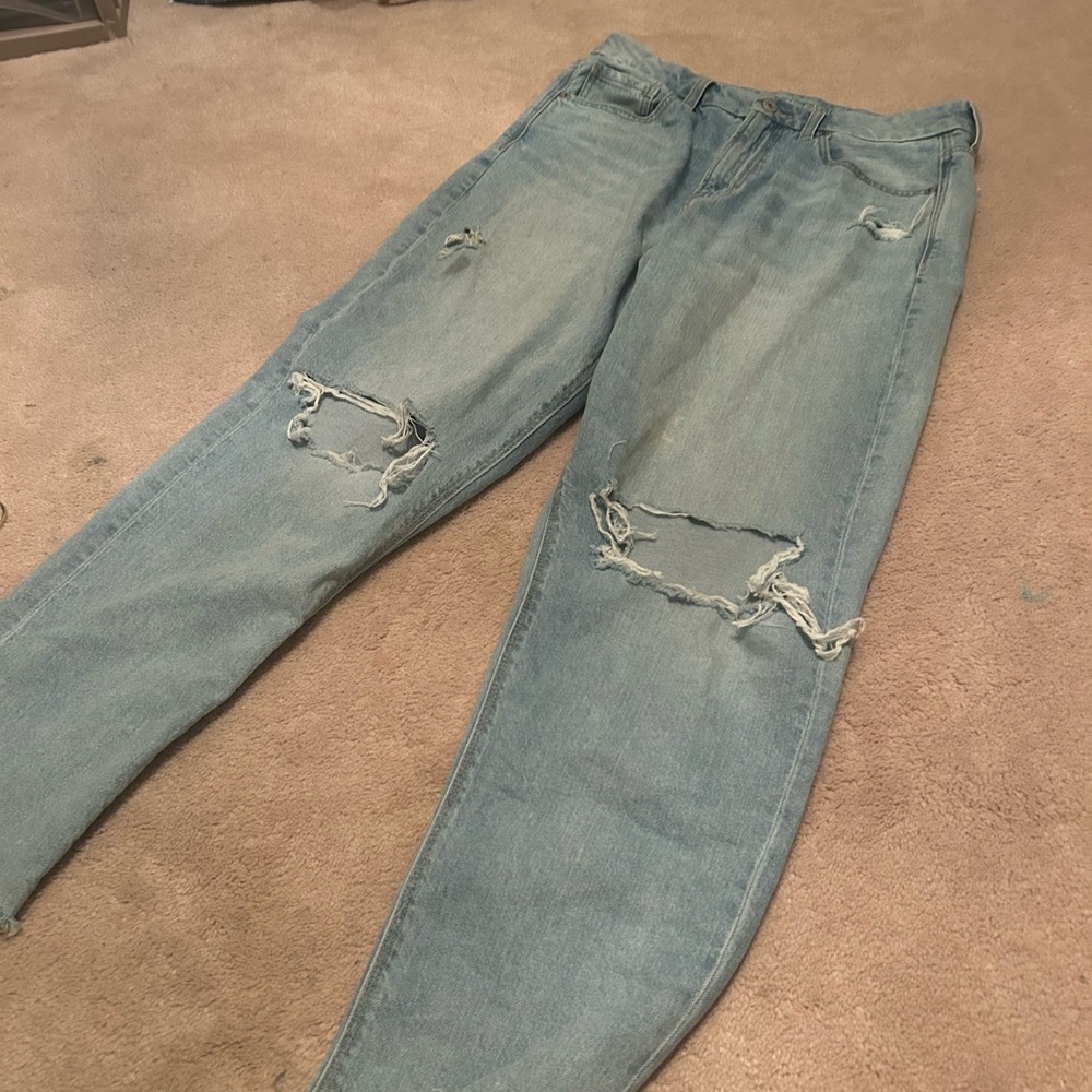 Men's Distressed Blue Jeans